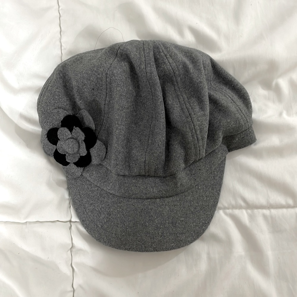 Grey Hat Flower Detail